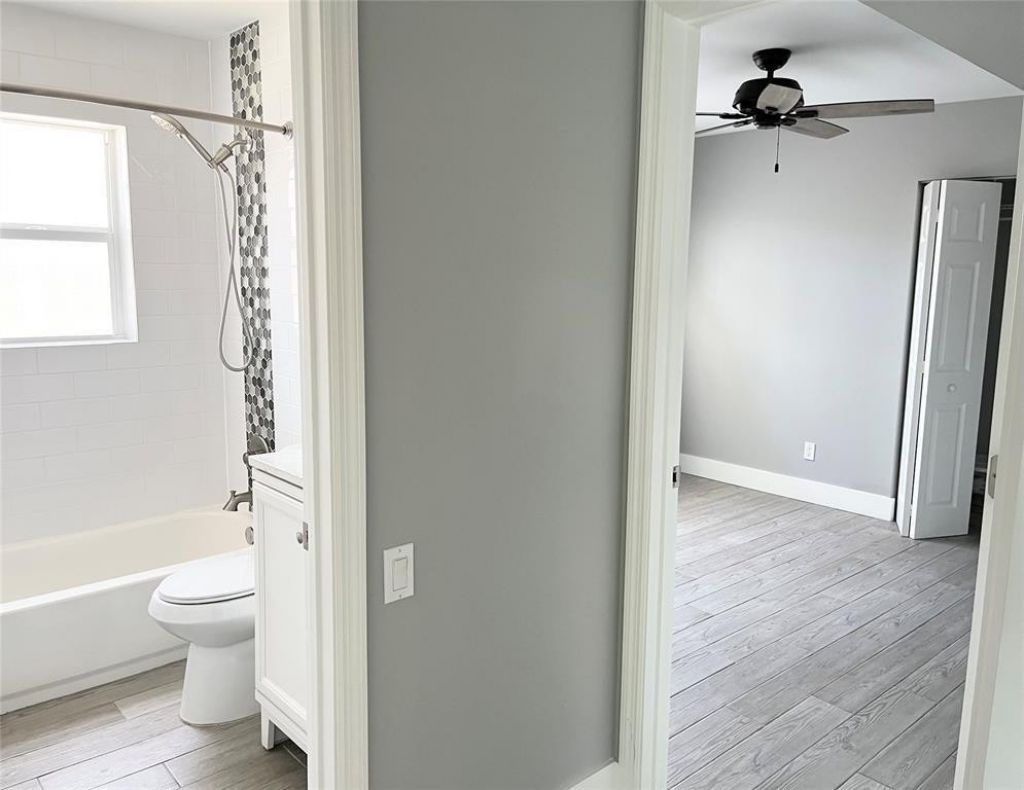 5328 NE 6th Avenue, Unit 13H, Fort Lauderdale, FL 33334 Photo