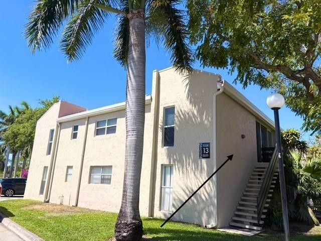 5328 NE 6th Avenue, Unit 13H, Fort Lauderdale, FL 33334 Photo
