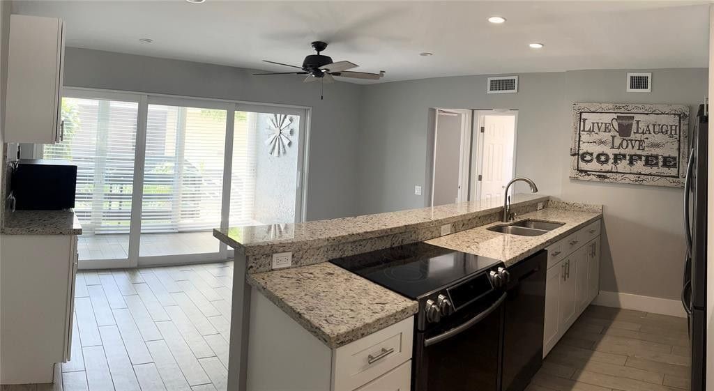 5328 NE 6th Avenue, Unit 13H, Fort Lauderdale, FL 33334 Photo