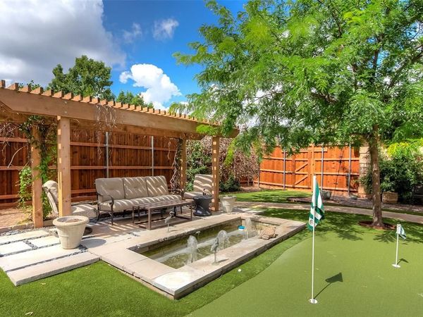 2455 Halloran Street, Fort Worth, TX 76107