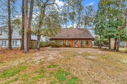 724 Juniper Dr. photo 4