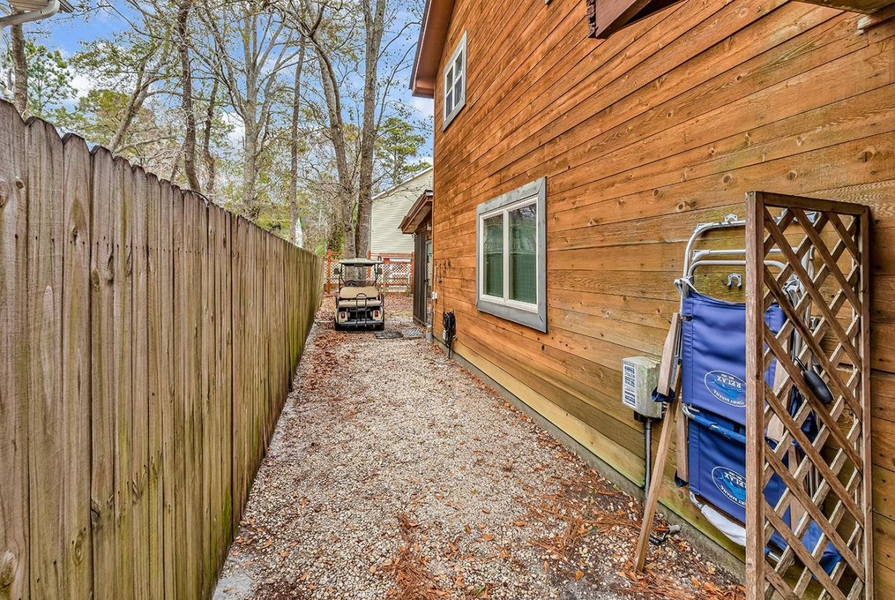 724 Juniper Dr. Photo 30