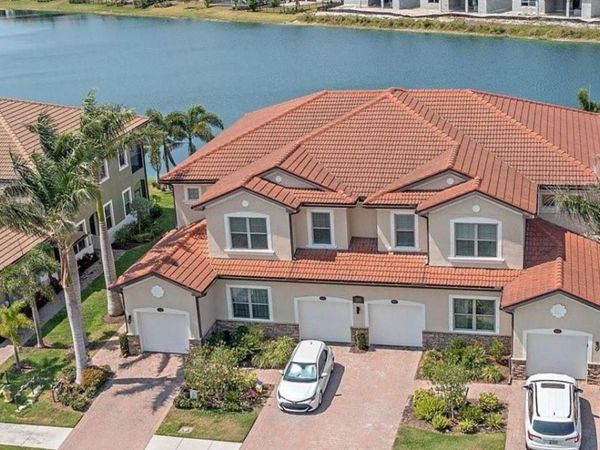 109 PORTA VECCHIO BEND, Unit 201, NOKOMIS, FL 34275