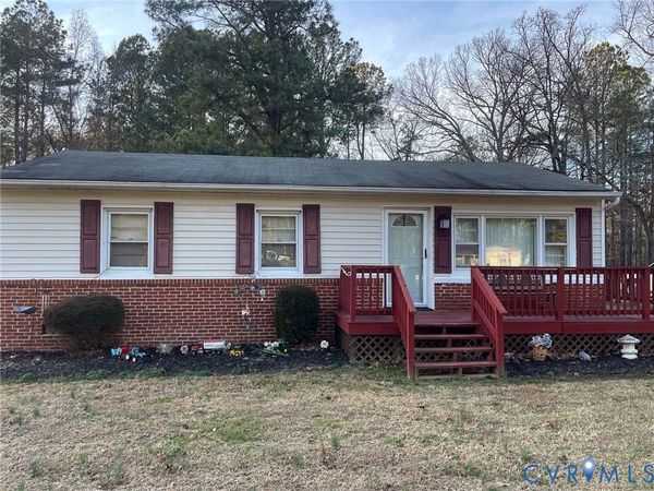 3055 Fletcher Chapel Road , Kenbridge, VA 23944