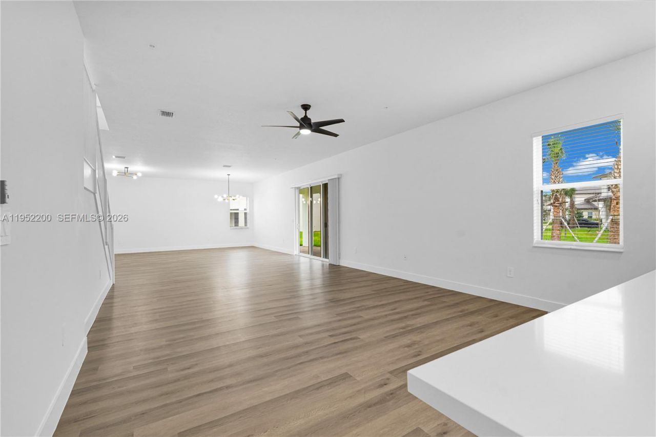 4422 SW 122nd Way, Davie, FL 33330 Photo