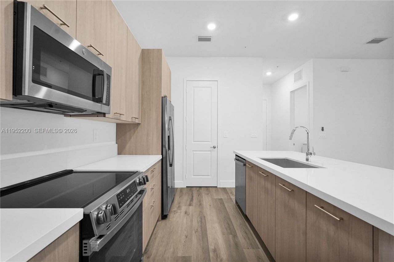 4422 SW 122nd Way, Davie, FL 33330 Photo