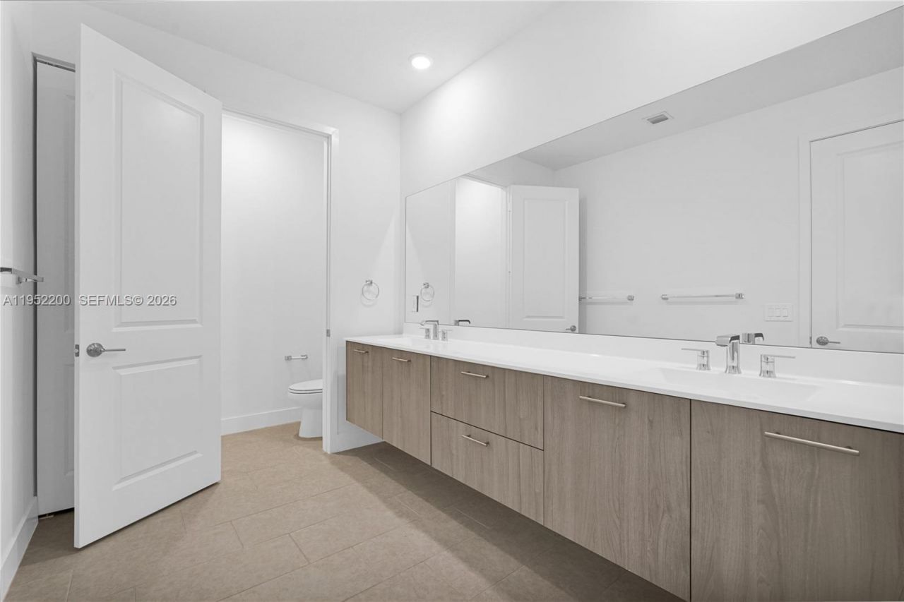 4422 SW 122nd Way, Davie, FL 33330 Photo