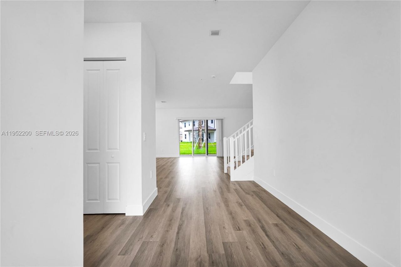 4422 SW 122nd Way, Davie, FL 33330 Photo