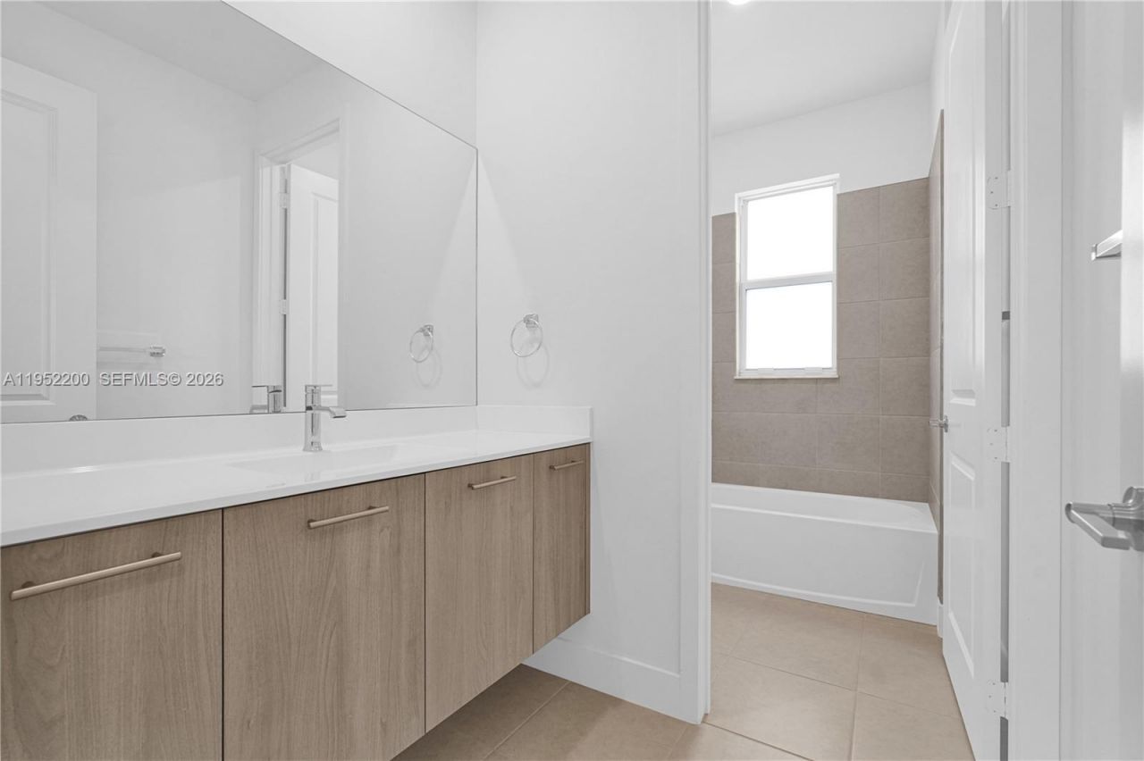 4422 SW 122nd Way, Davie, FL 33330 Photo