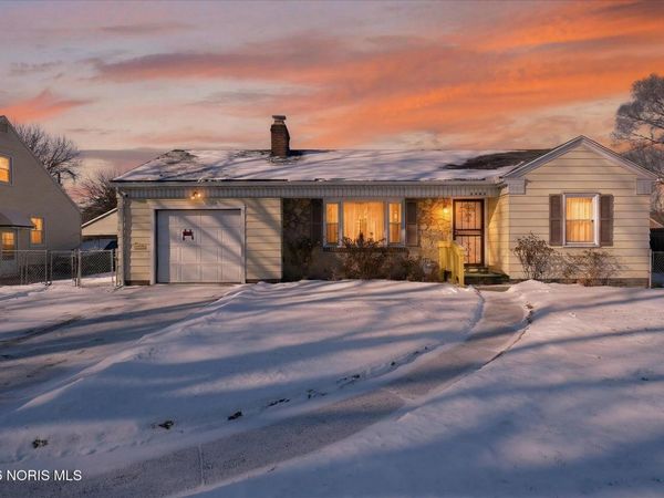 3333 Beaumont Drive, Toledo, OH 43608