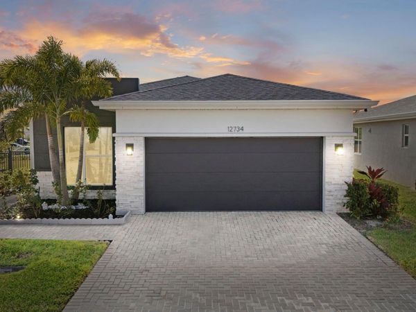 12734 SW Phoenix Dr, Port St Lucie, FL 34987