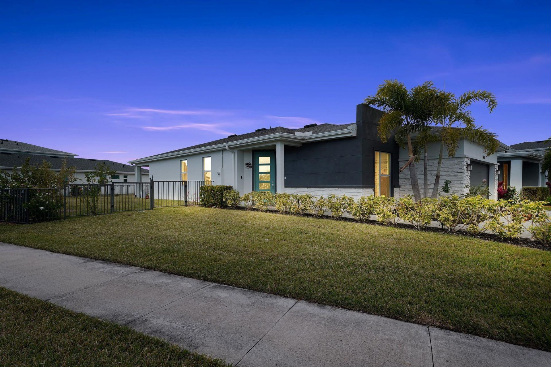 12734 SW Phoenix Drive, Port Saint Lucie, FL 34987 Photo