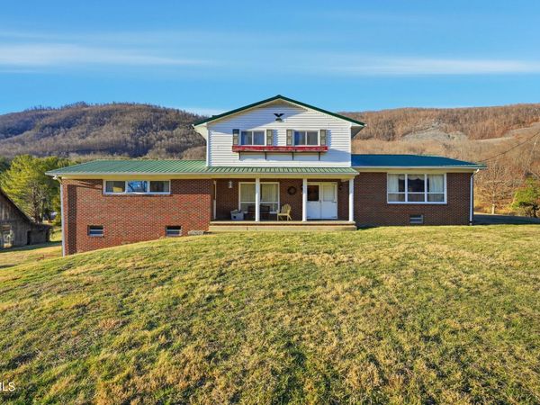 5831 Powell Valley Road, Big Stone Gap, VA 24219