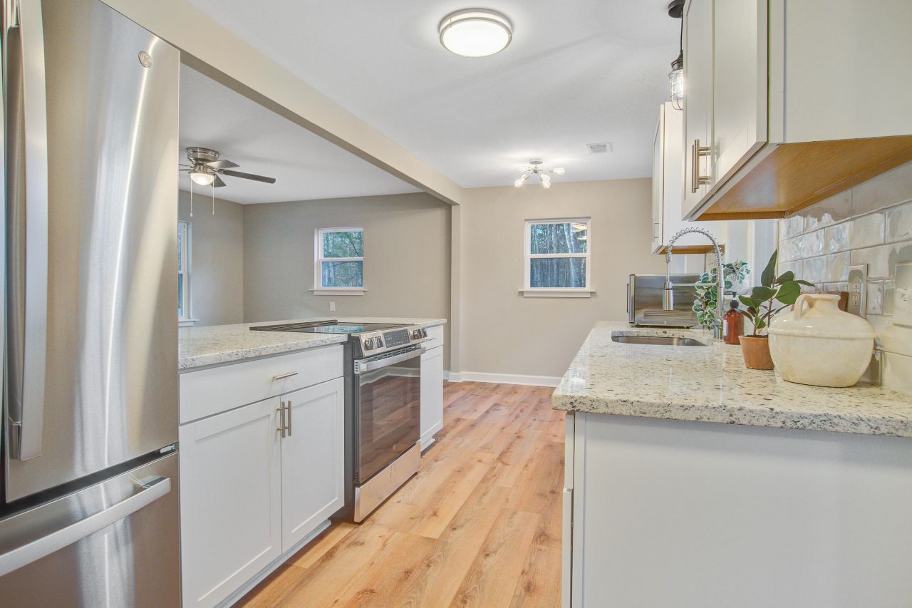 6144 Smith Road Photo 16