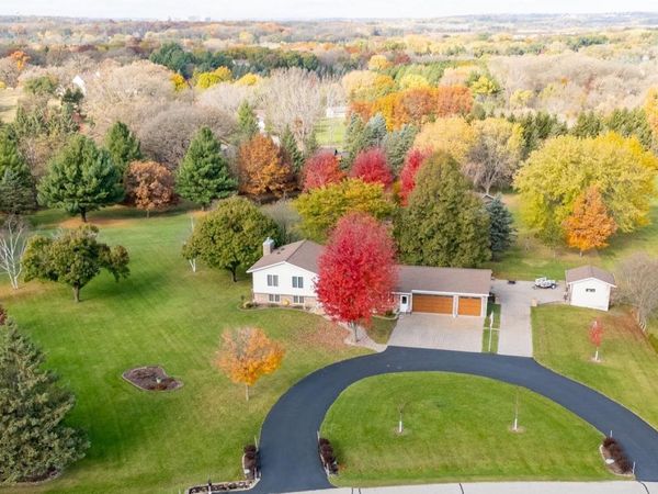 1477 Laurel Court SE, Rochester, MN 55904