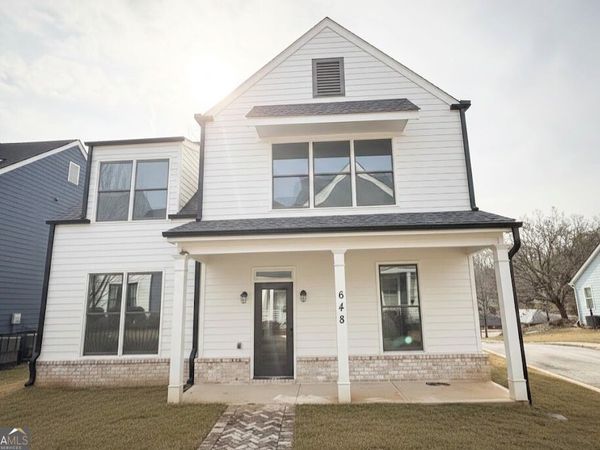 648 Liella Park SE, Atlanta, GA 30312