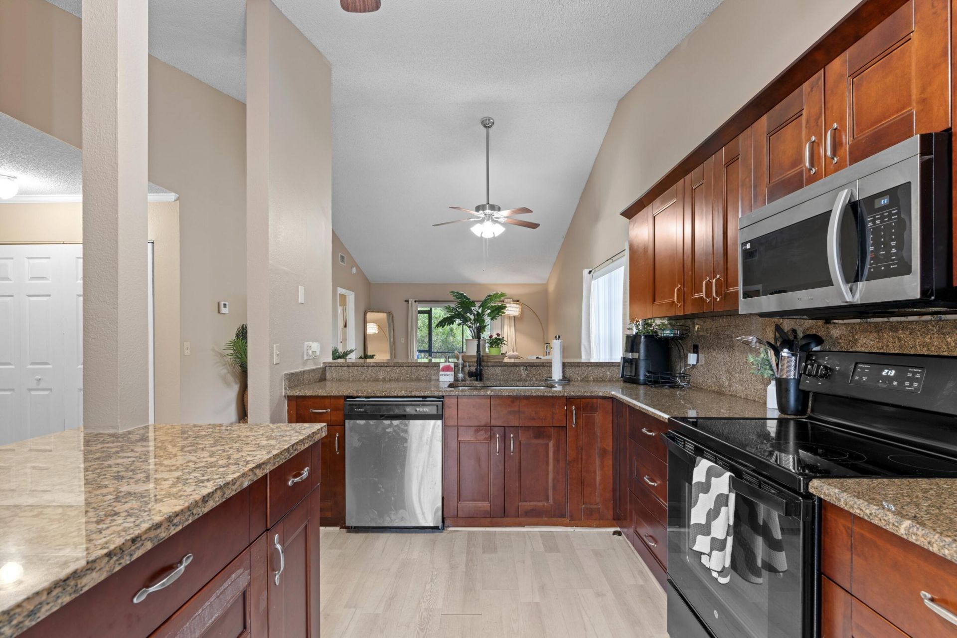 492 Hardwood Place, Boca Raton, FL 33431 Photo