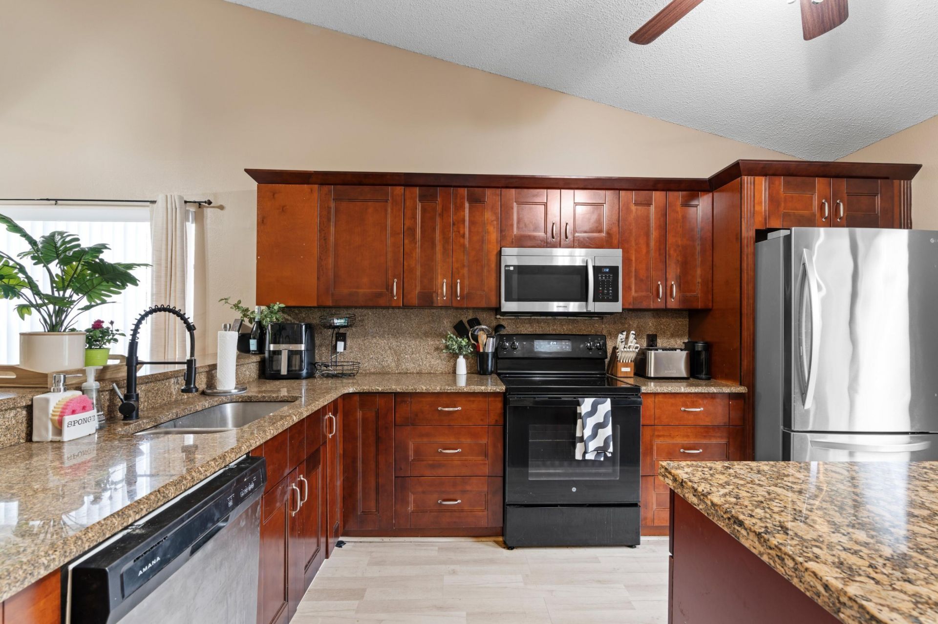 492 Hardwood Place, Boca Raton, FL 33431 Photo