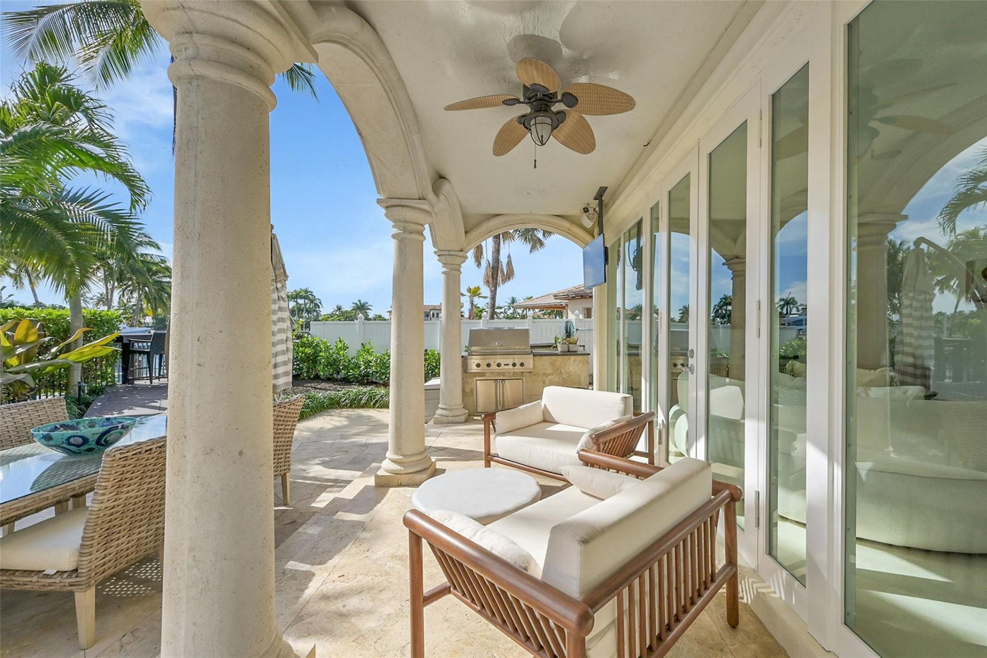 35 Fort Royal Island, Fort Lauderdale, FL 33308 Photo