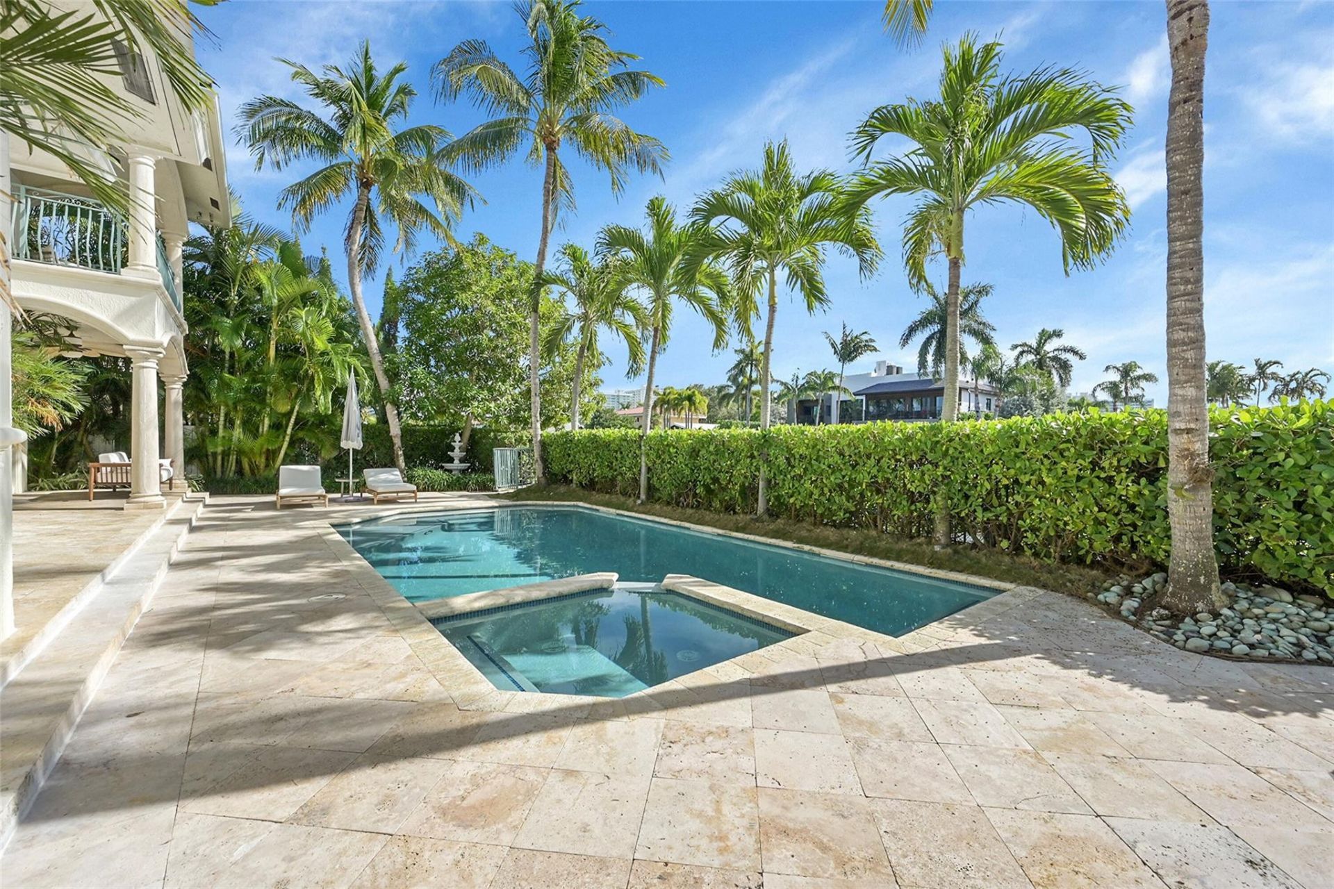 35 Fort Royal Island, Fort Lauderdale, FL 33308 Photo