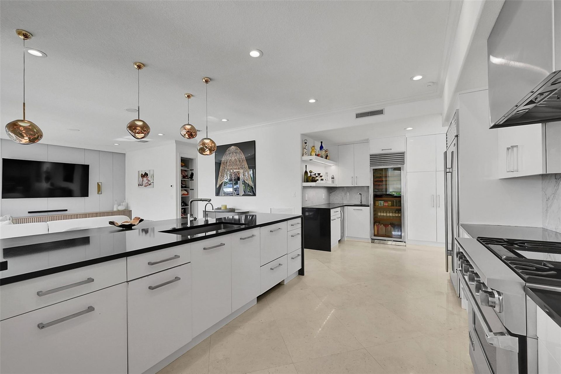 35 Fort Royal Island, Fort Lauderdale, FL 33308 Photo