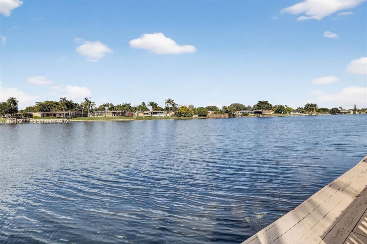 12017 NW 13th St, Pembroke Pines, FL 33026 Photo