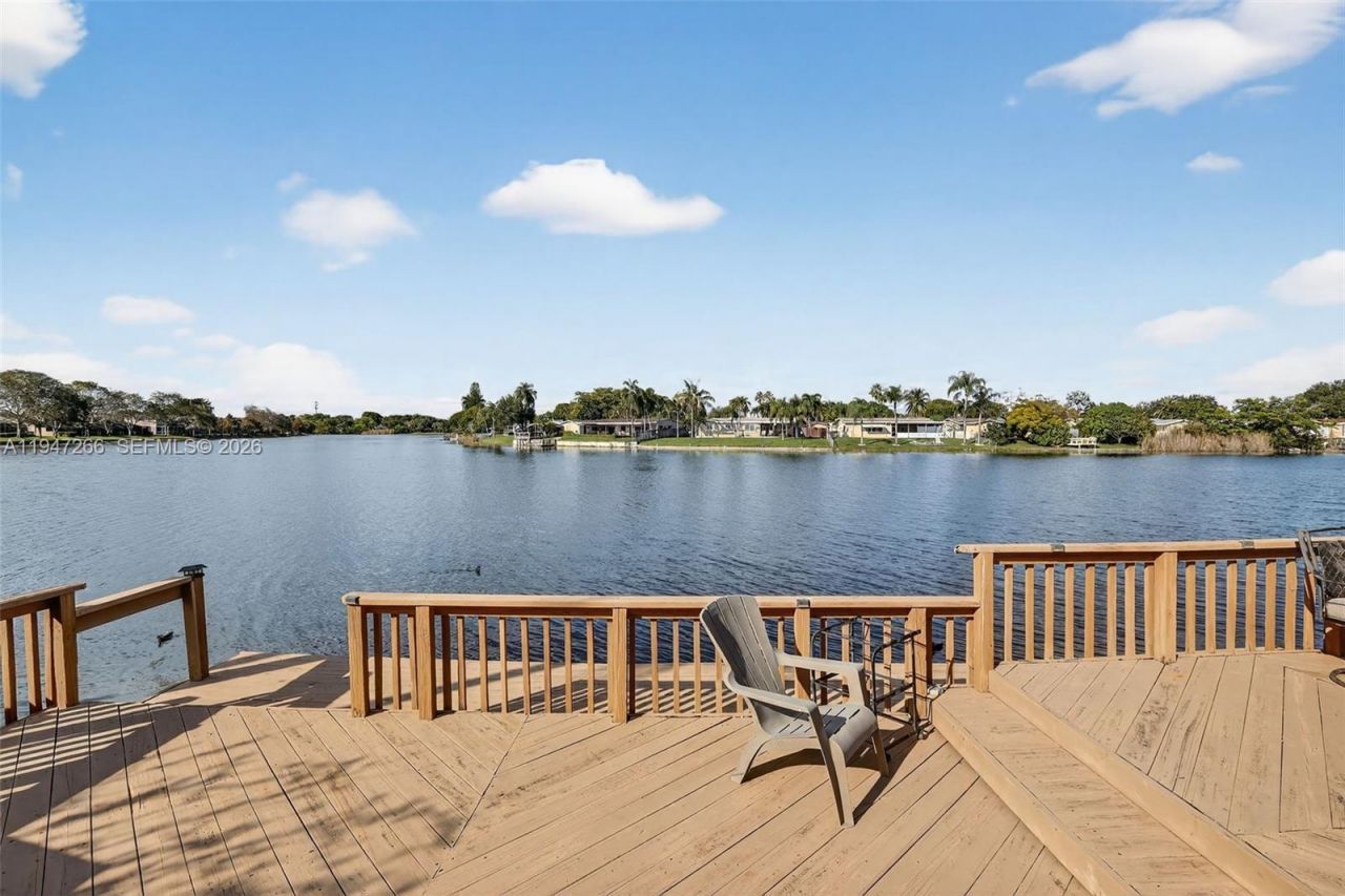 12017 NW 13th St, Pembroke Pines, FL 33026 Photo