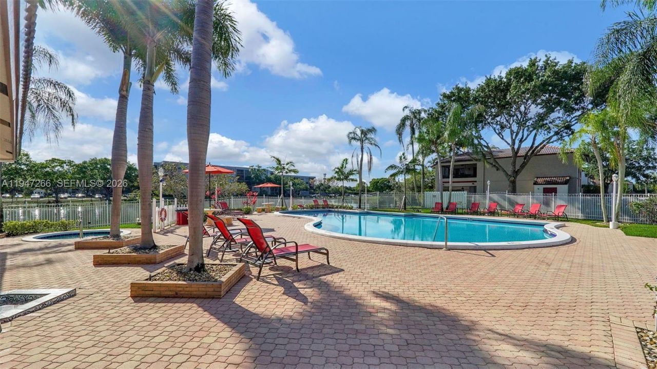 12017 NW 13th St, Pembroke Pines, FL 33026 Photo