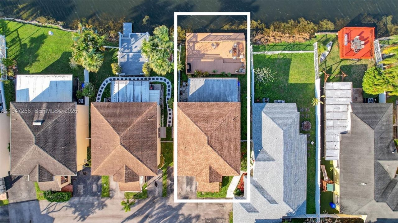 12017 NW 13th St, Pembroke Pines, FL 33026 Photo