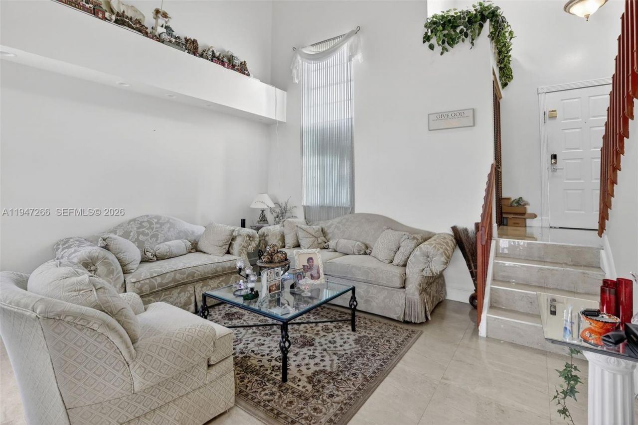 12017 NW 13th St, Pembroke Pines, FL 33026 Photo