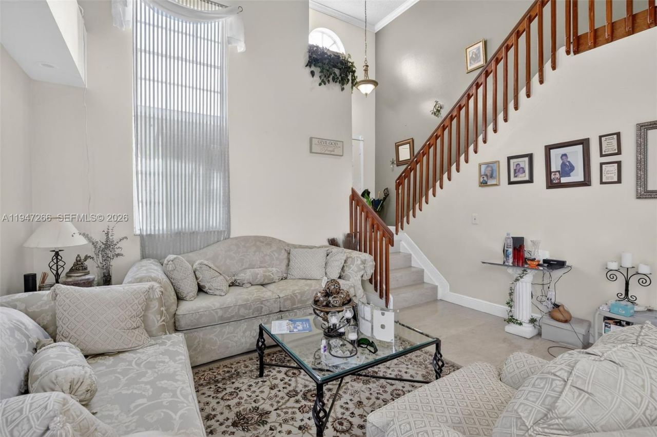 12017 NW 13th St, Pembroke Pines, FL 33026 Photo