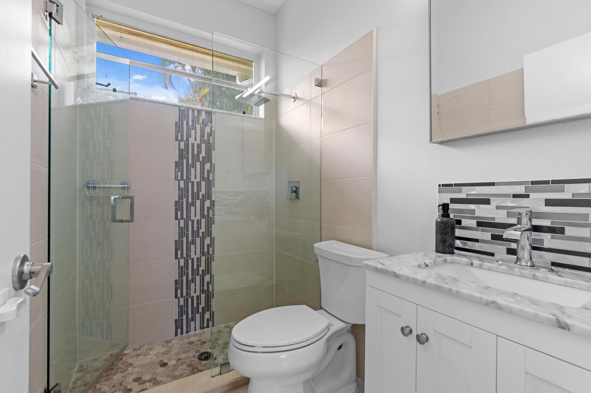 9061 Cypress Hollow Drive, Palm Beach Gardens, FL 33418 Photo