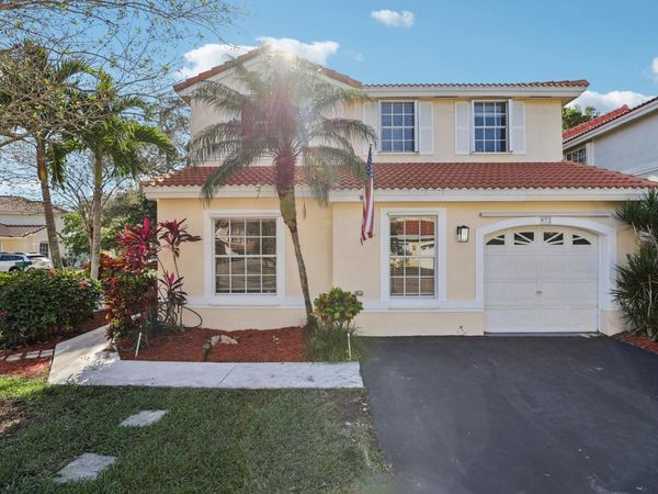 972 Azure Lane, Weston, FL 33326