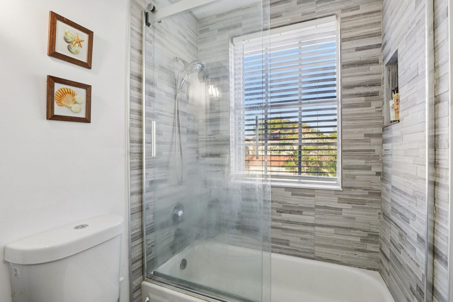 972 Azure Lane, Weston, FL 33326 Photo