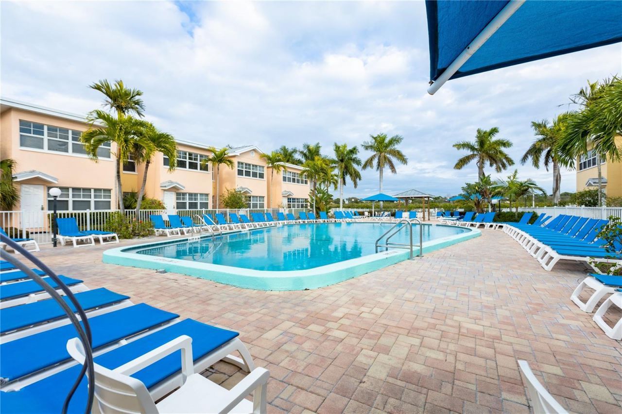 19417 Gulf Boulevard, Unit C-104, Indian Shores, FL 33785 Photo