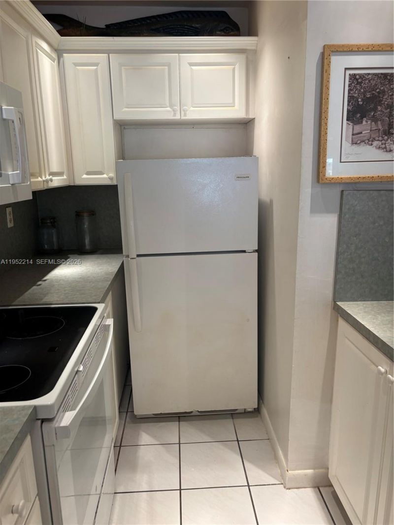 79901 Overseas Higway, Unit 204, Islamorada, FL 33036 Photo