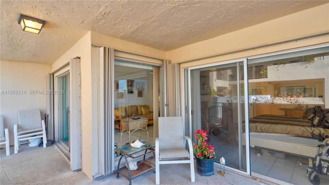 79901 Overseas Higway, Unit 204, Islamorada, FL 33036 Photo