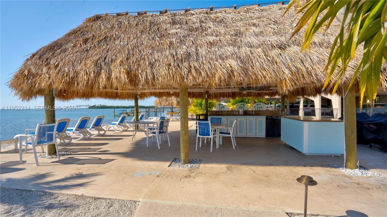 79901 Overseas Higway, Unit 204, Islamorada, FL 33036 Photo