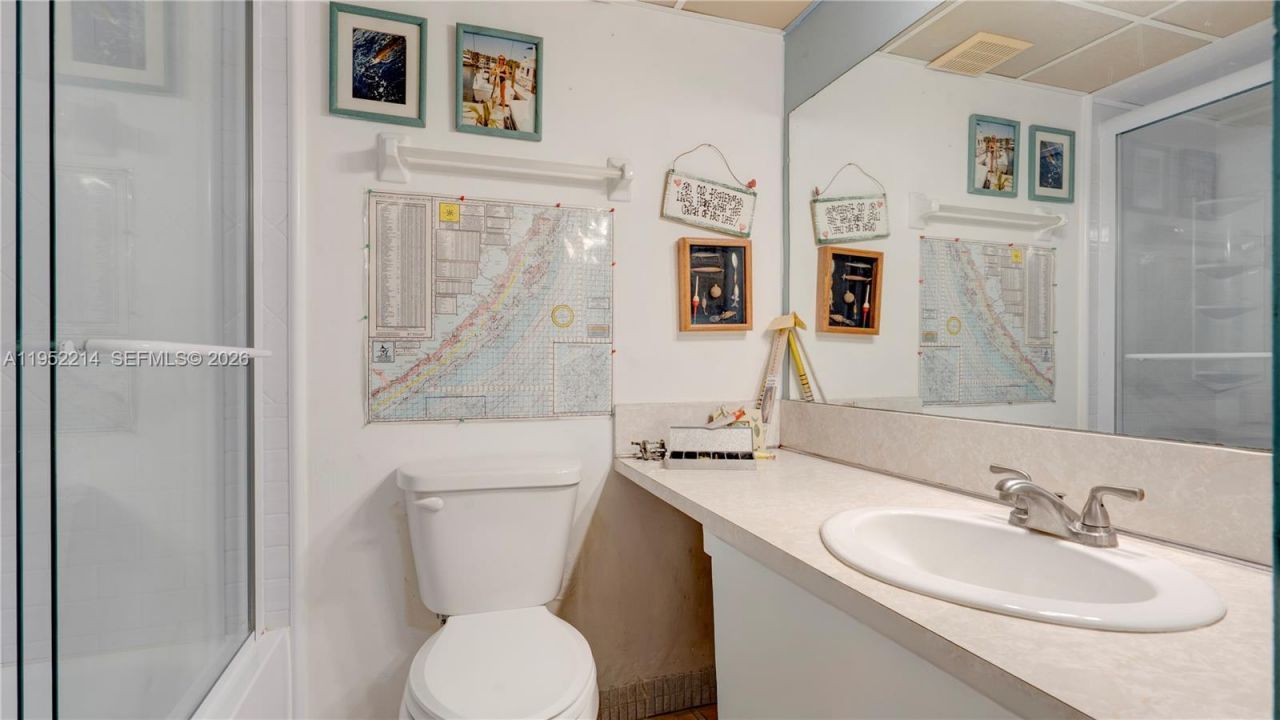 79901 Overseas Higway, Unit 204, Islamorada, FL 33036 Photo