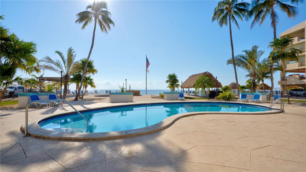 79901 Overseas Higway, Unit 204, Islamorada, FL 33036 Photo