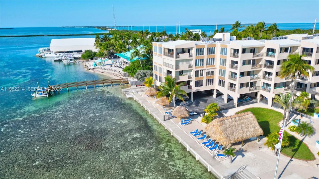 79901 Overseas Higway, Unit 204, Islamorada, FL 33036 Photo
