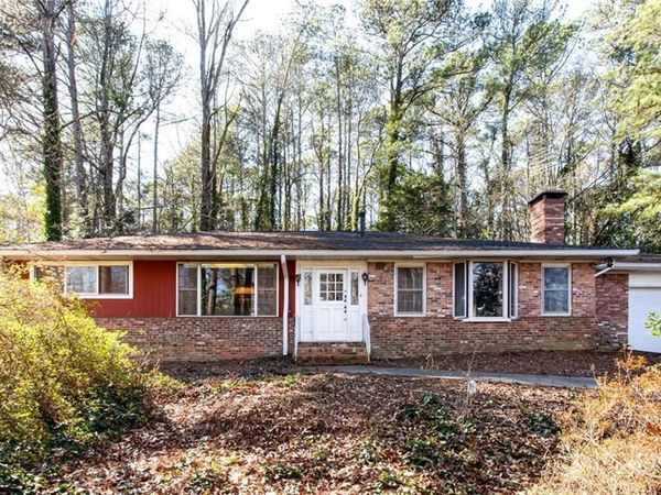 1460 Loch Lomond Trail SW, Atlanta, GA 30331