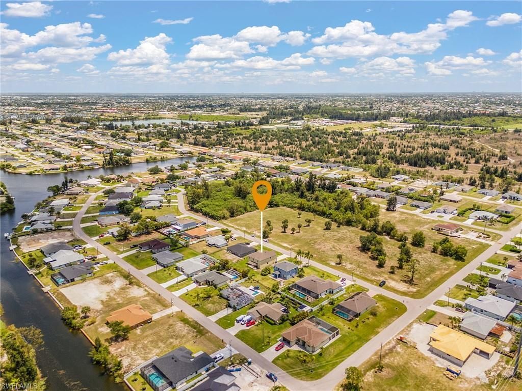 2235 SW 2nd Ln, Cape Coral, FL 33991 Photo