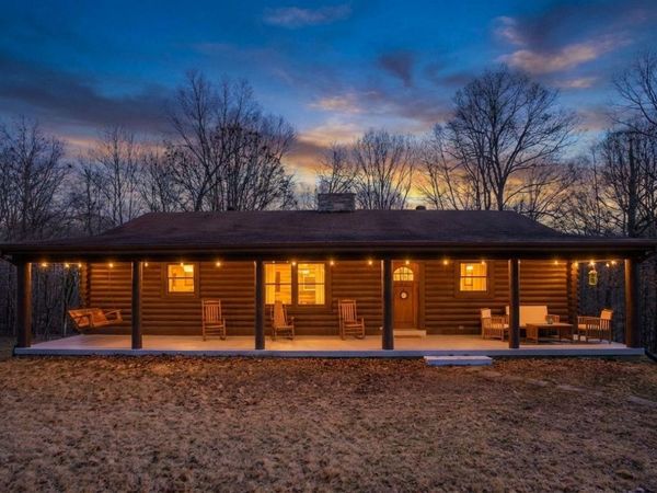 1300 Ridge Rd, Dickson, TN 37055