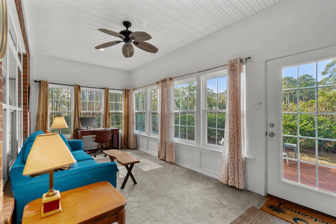 1406 Jasmin Lane Photo 14