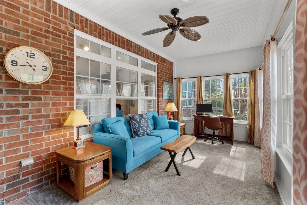 1406 Jasmin Lane Photo 15