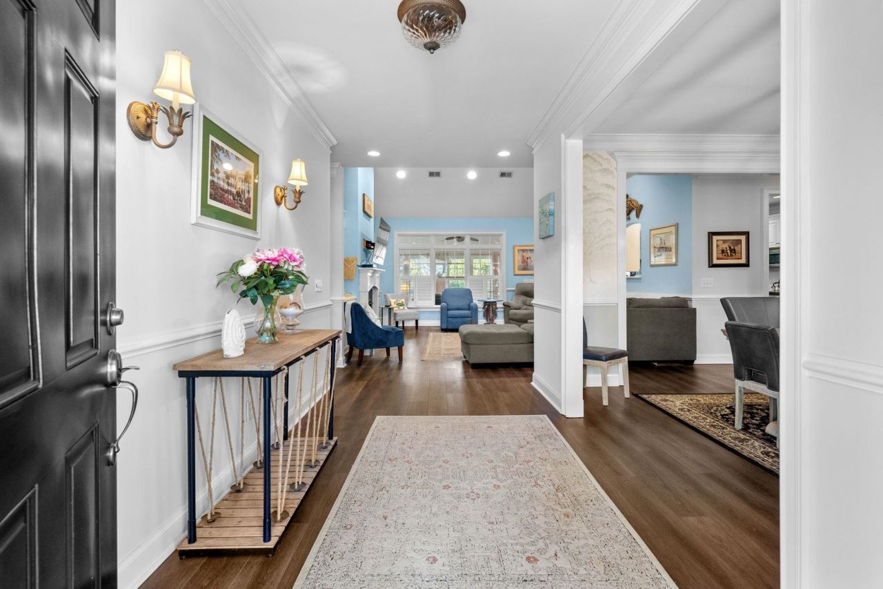 1406 Jasmin Lane Photo 3