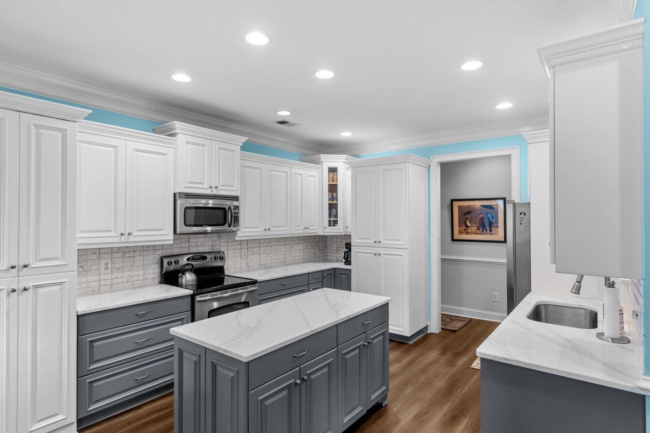 1406 Jasmin Lane Photo 9