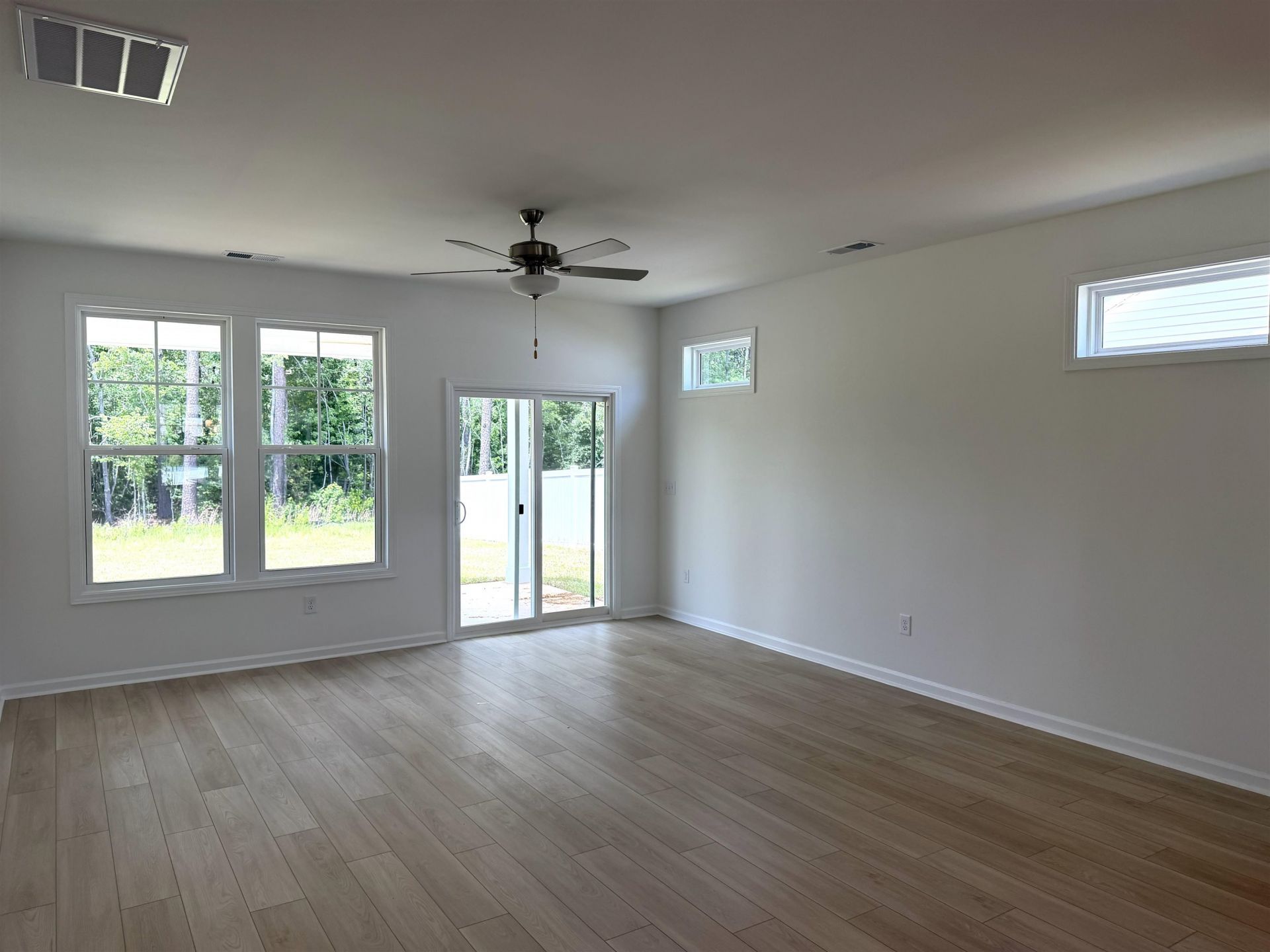 162 Westfield Circle Photo 15