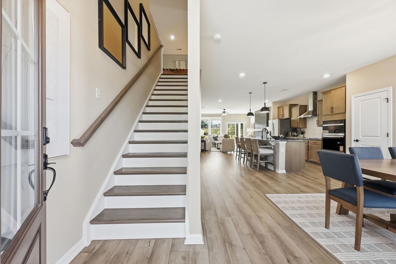 162 Westfield Circle Photo 15